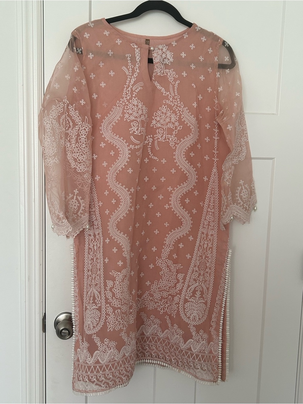 Beechtree Embroidered Blush Pink Women's kurta, kameez.